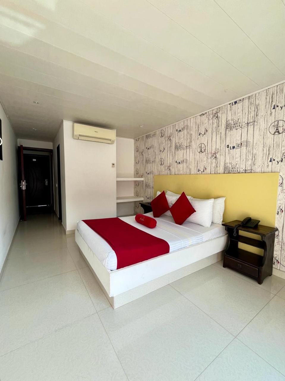 Hotel Bora Bora Adults Only Melgar Exterior foto